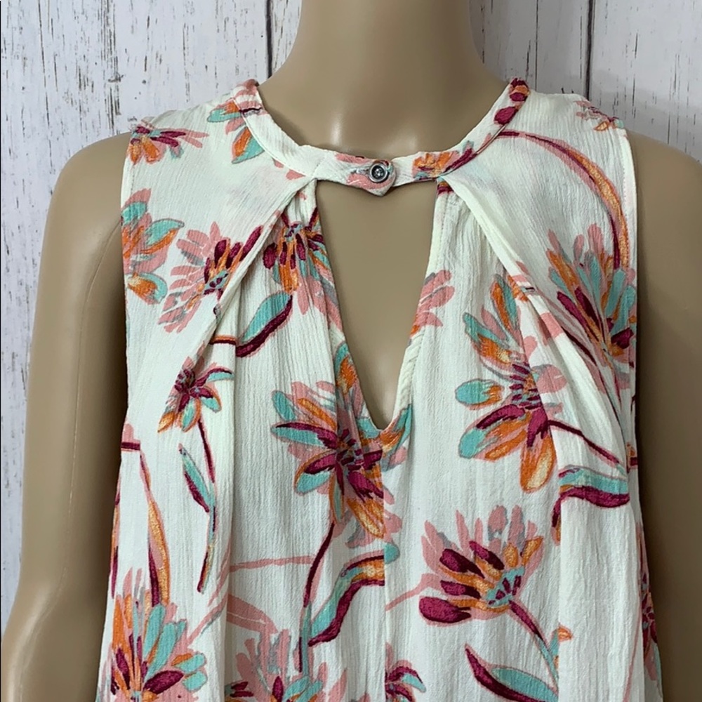 Audrey 3+1 Keyhole Swing Dress - Picture 3 of 10